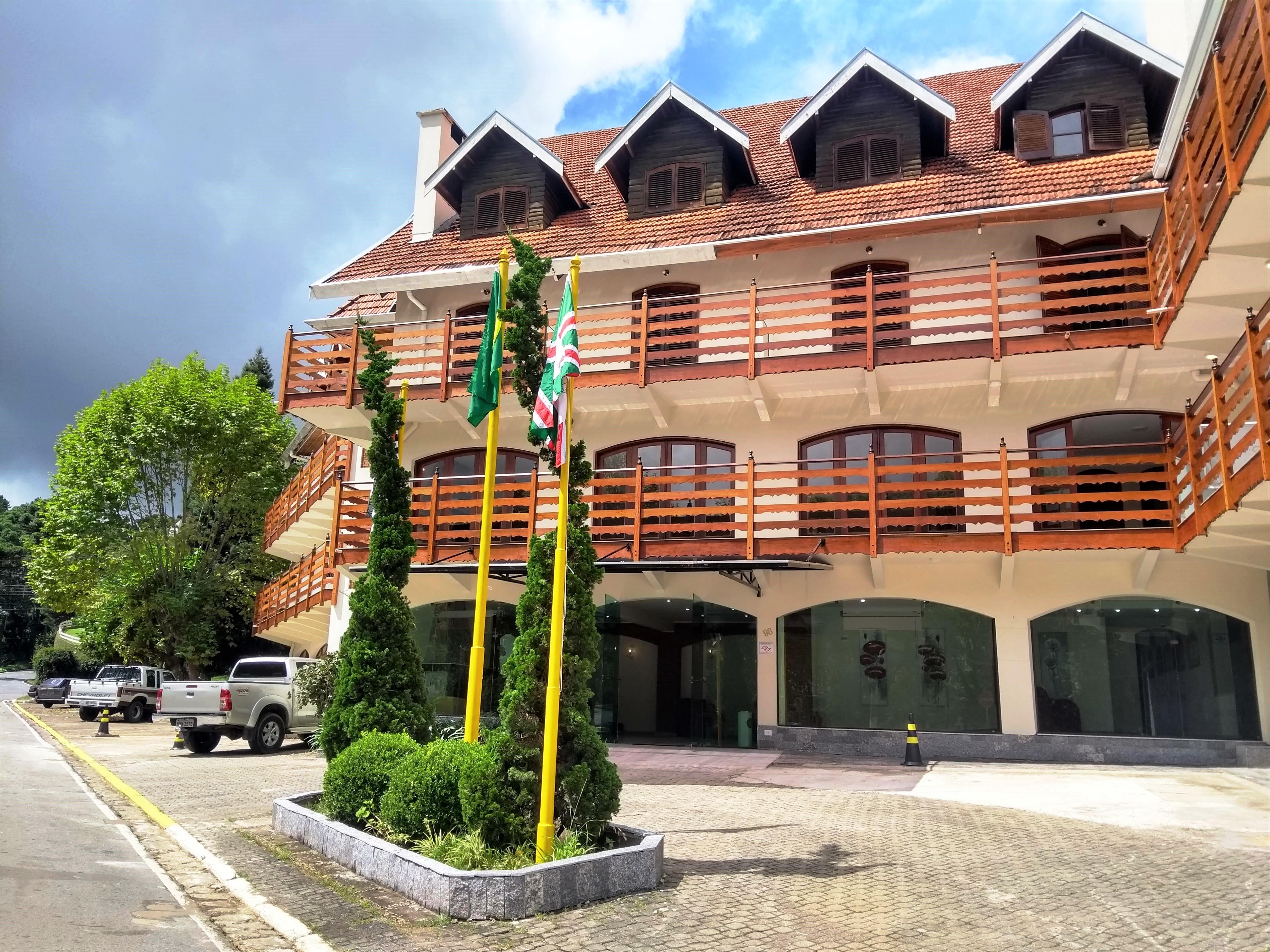 Hotel Euro Suite Campos Do Jordao By Nacional Inn Exterior photo