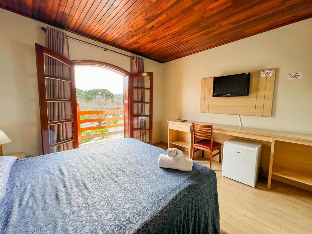 Hotel Euro Suite Campos Do Jordao By Nacional Inn Exterior photo